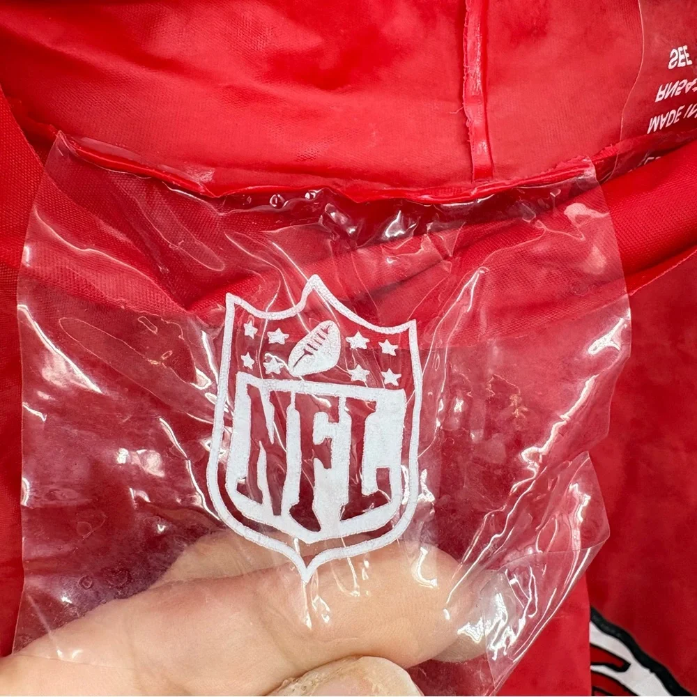 Kansas City Chiefs Poncho Deluxe Pullover Football One Size Rain Resistant Red